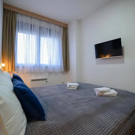 Raskovic 1 - Balkan Hill 2, Pekovic