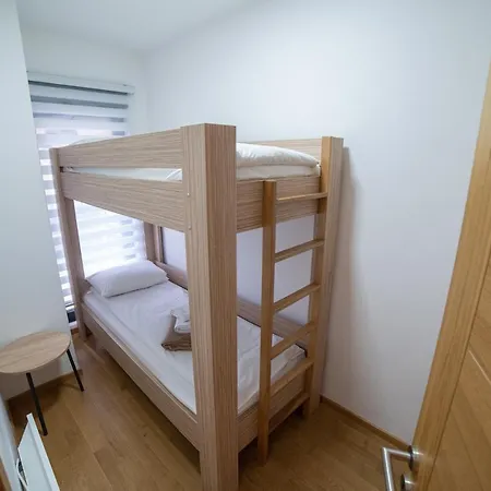 Apartment Raskovic 1 - Balkan Hill 2, Pekovic *