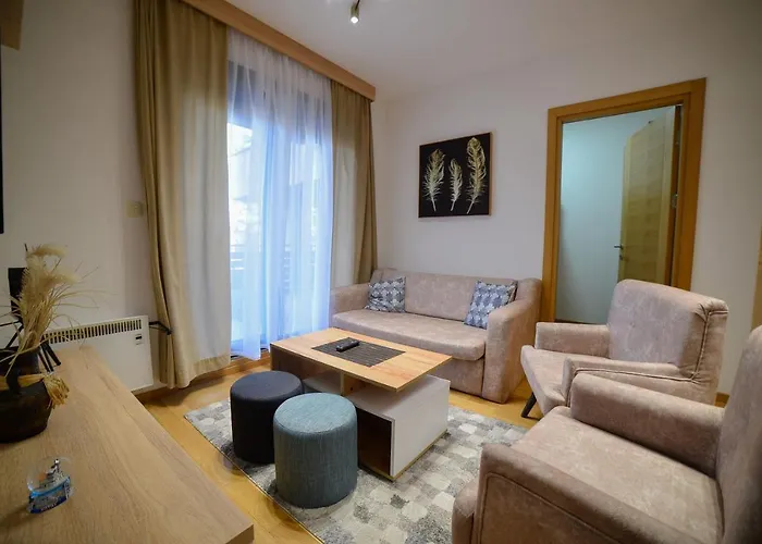 Raskovic 1 - Balkan Hill 2, Pekovic