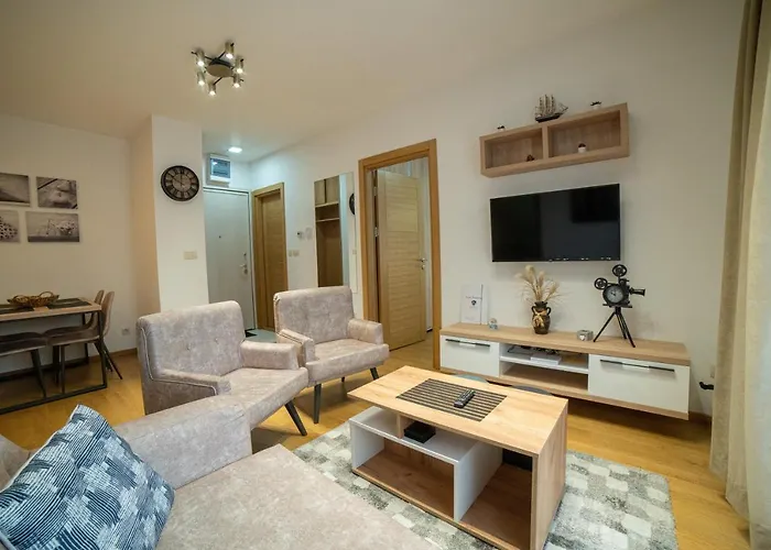 Raskovic 1 - Balkan Hill 2, Pekovic Apartman *